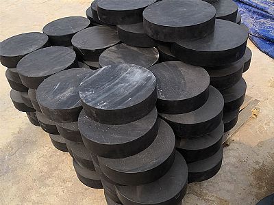 大关县板式橡胶支座由若干层橡胶片与薄钢板经加压硫化